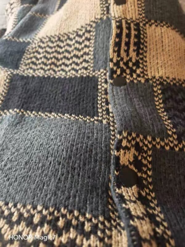Cardigan – Patchwork Knitted Unisex – Winter Elegance