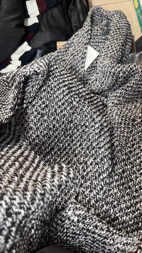 Hoodie Black & White Woven – Textured Streetwear Essential