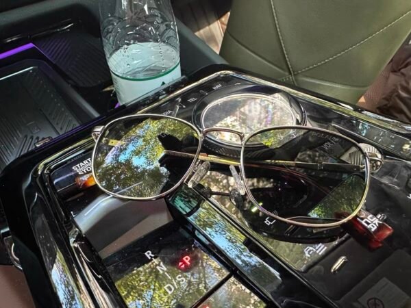 Sunglasses Le Specs “NoxVision™” – Classic Polarized Eyewear