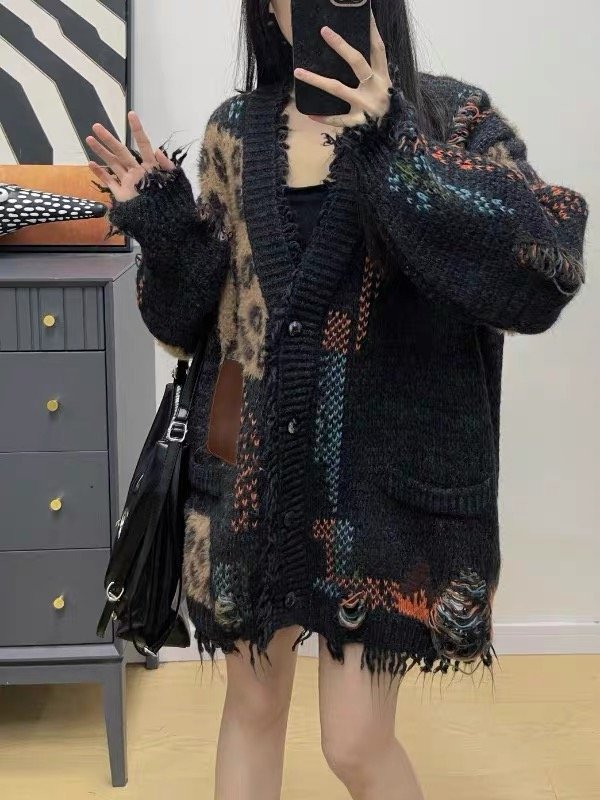 Cardigan Savage Vintage – Art Brut Edition