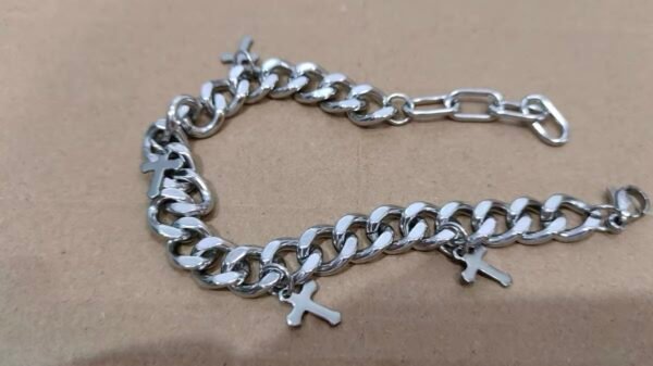 Bracelet Faith Chain – Strength, Style & Meaning