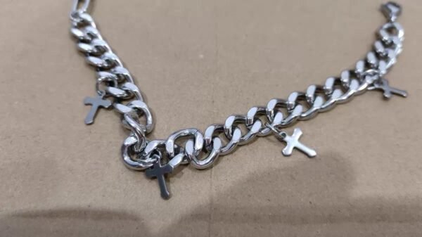 Bracelet Faith Chain – Strength, Style & Meaning
