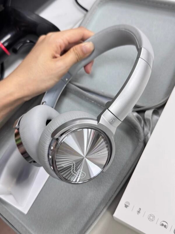 IMG_6938 Headphones OperaFactory Legacy – Where Sound Meets Soul