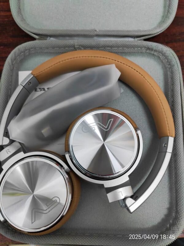 IMG_6949 Headphones OperaFactory Legacy – Where Sound Meets Soul