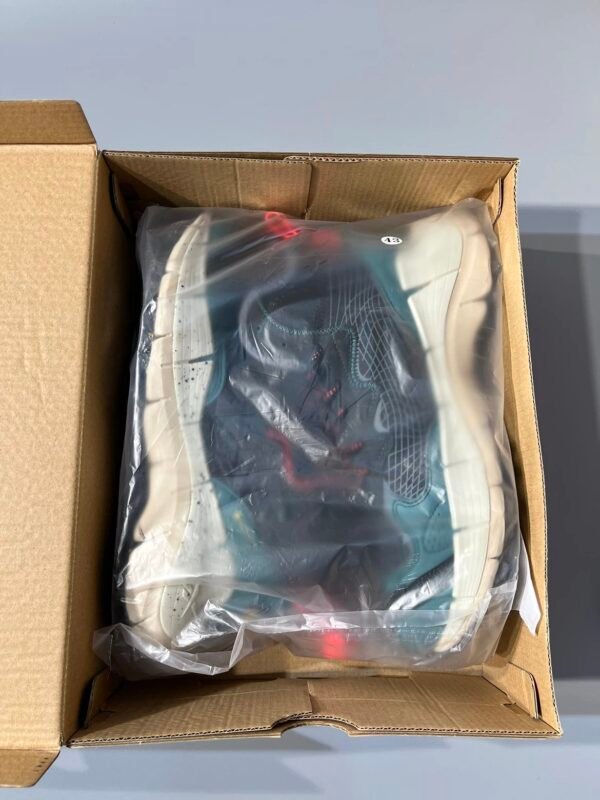 IMG_6995 Sneakers – Reebok Zig Kinetica II Edge