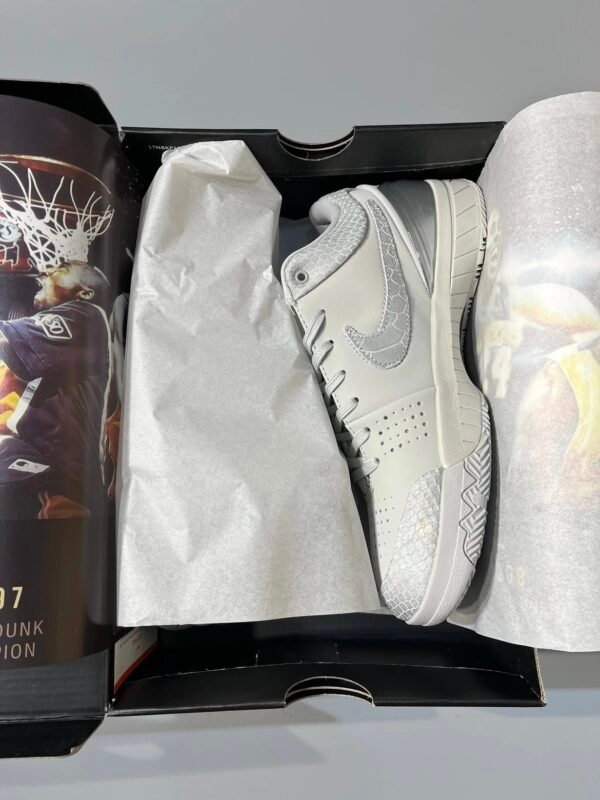 IMG_7014 Sneakers – Low-Top Basketball Grey Snake Edition