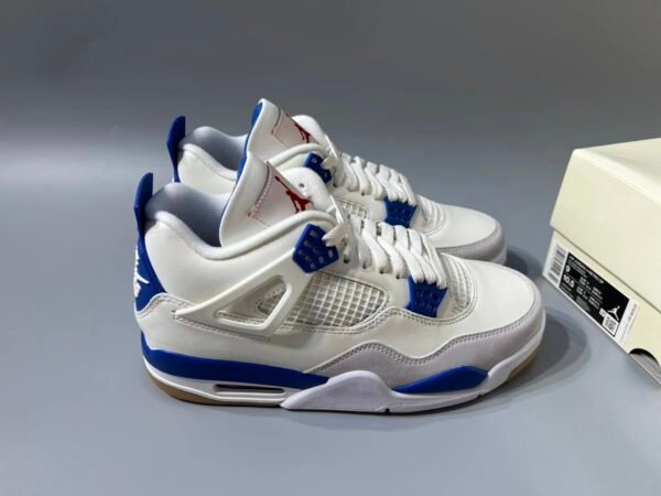 IMG_7036 Sneakers – Hybrid Basketball & Skate Cream / Urban Green