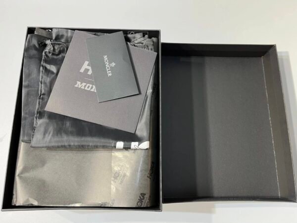 Sneakers Moncler x HOKA Mafate Speed 2 – Alpine Elegance Meets Trail Performance