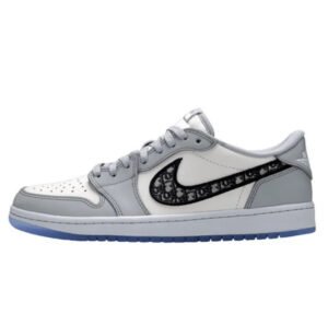 IMG_7181 Sneakers – Low-Top Luxury Edition in Grey & White Couture