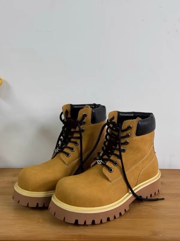 Boots RawForce – Reinforced Urban Power