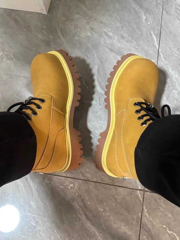 Boots RawForce – Reinforced Urban Power