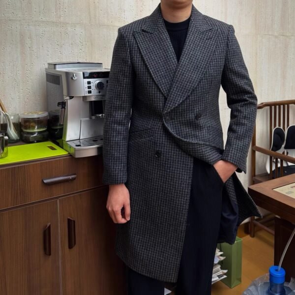 Oxford Heritage Coat – Classic British Elegance